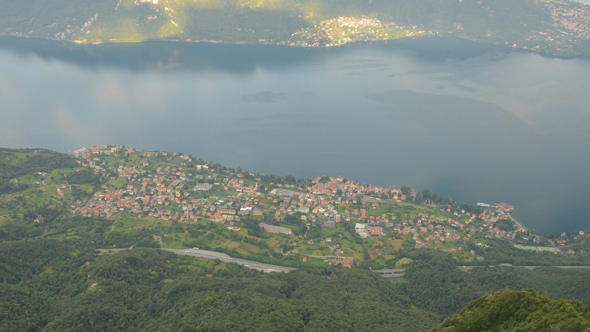 Lierna
