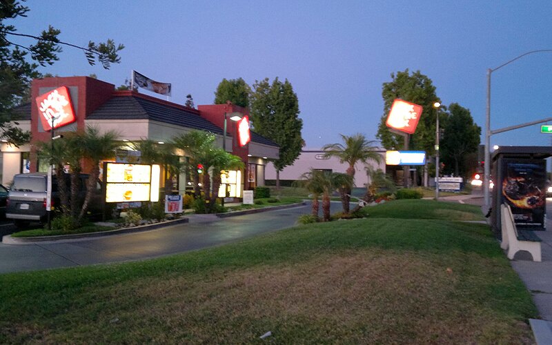 Paramount, CA