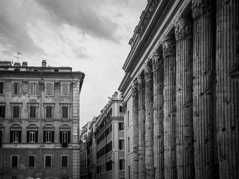 Piazza Cappelletti