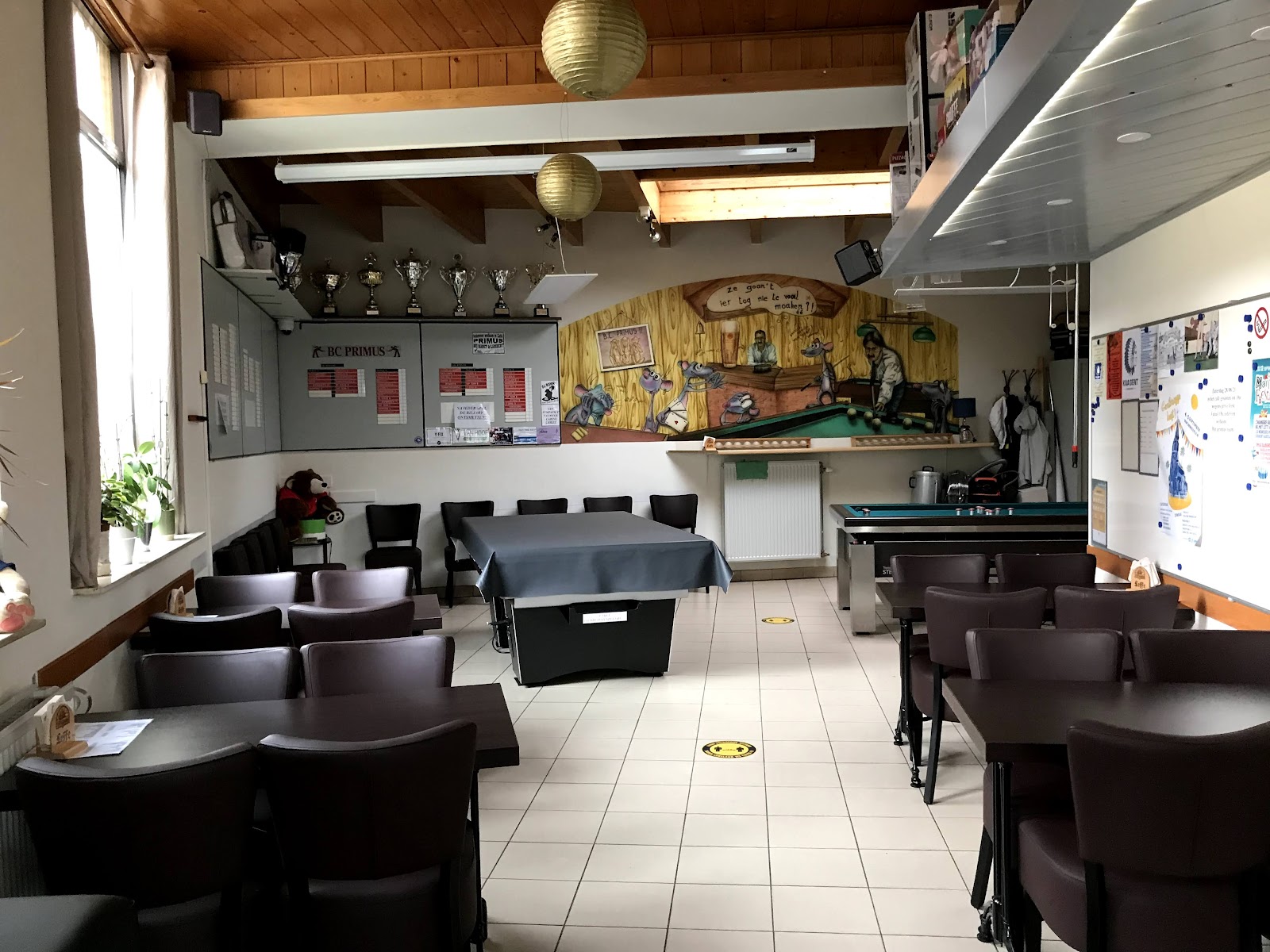 Eet- & praatcafe Primus